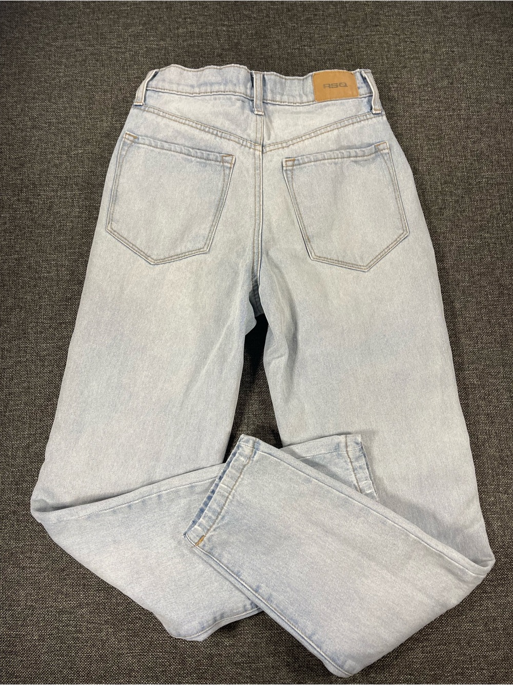 RSQ/Tillys Women Light Wash Blue Jeans 90s - Picture 4 of 5